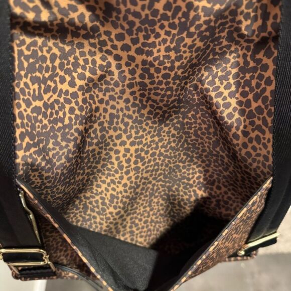 Stella & Dot Leopard Animal Print Lady Boss Backpack Mobwife Travel Laptop Bag - Picture 11 of 16